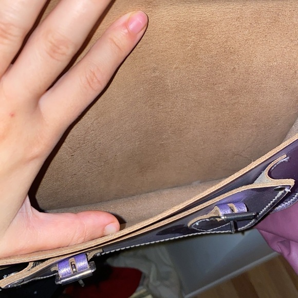 Cambridge Satchel Company / metallic light purple messenger bag purse - Picture 2 of 6